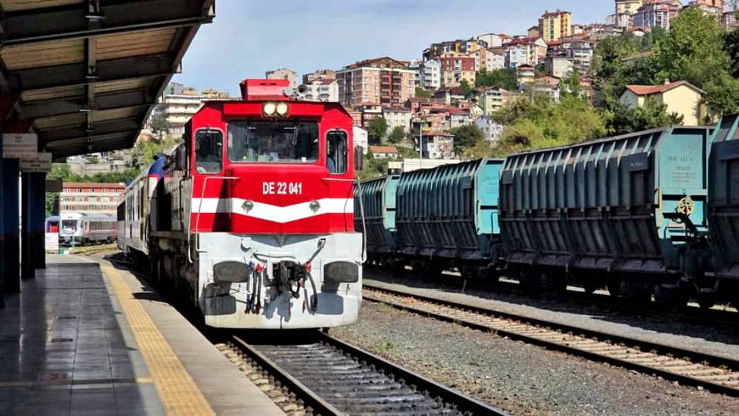 Karadeniz'de doğa şöleni! Turistik Karaelmas Ekspresi yolcularını büyüledi 28